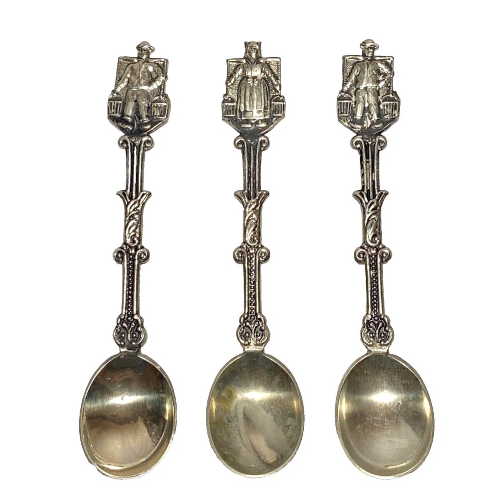 Water Bearers Souvenir Spoons 3 3/8" Silver‎ Tone Woman 2 Men Holland Set of 3